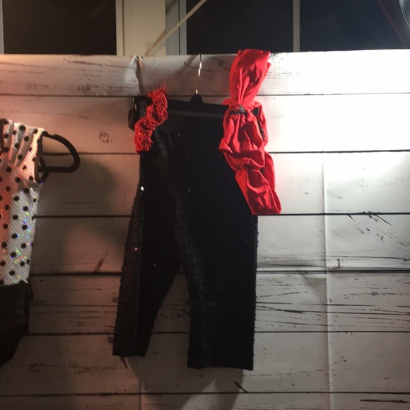 Girl’s Jazz Dance Costume! - Picture 5 of 6